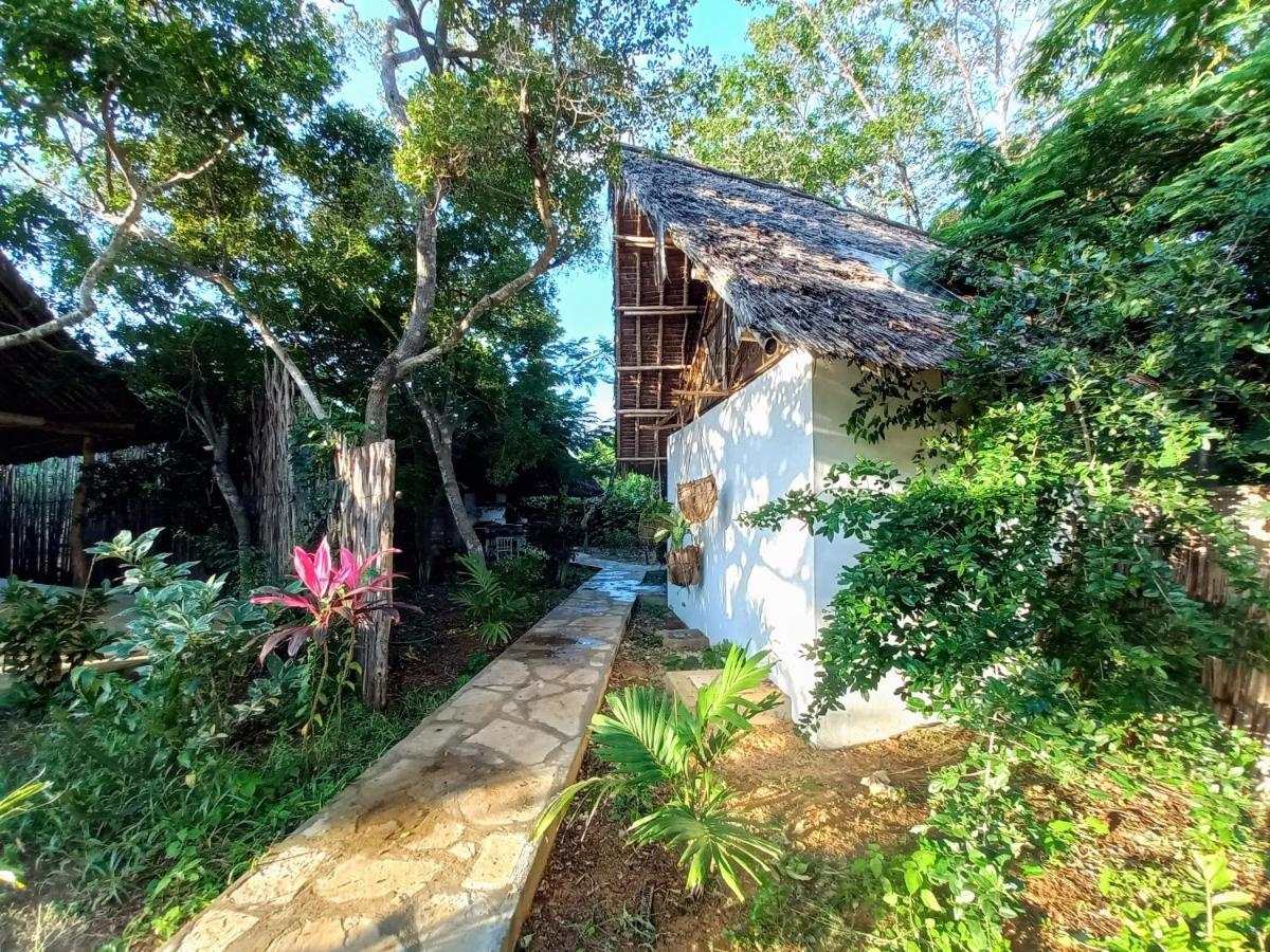 Watamu Beach Cottages B&B Exterior foto