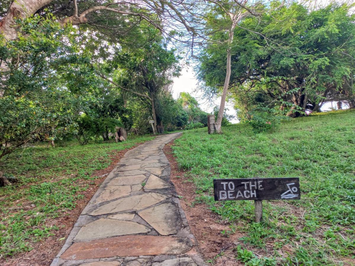 Watamu Beach Cottages B&B Exterior foto