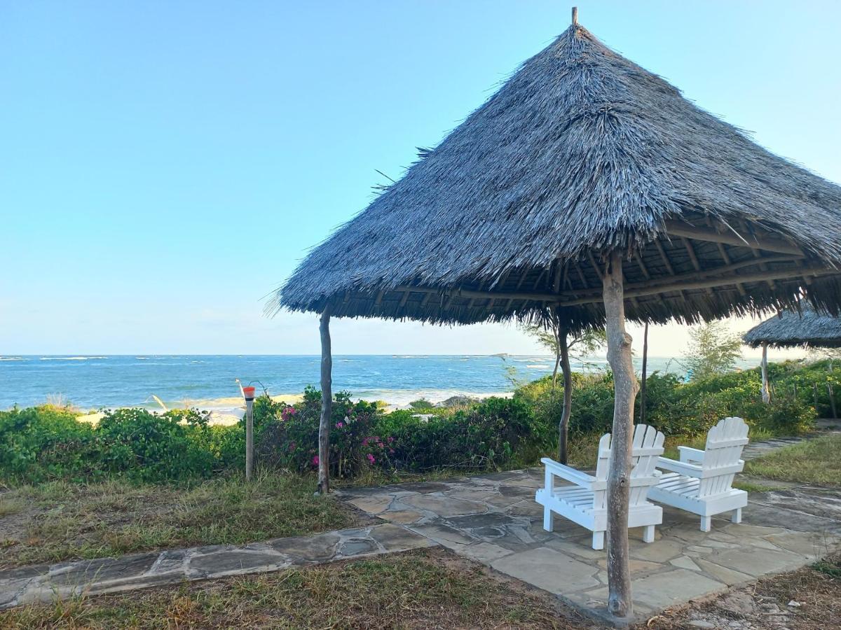 Watamu Beach Cottages B&B Exterior foto