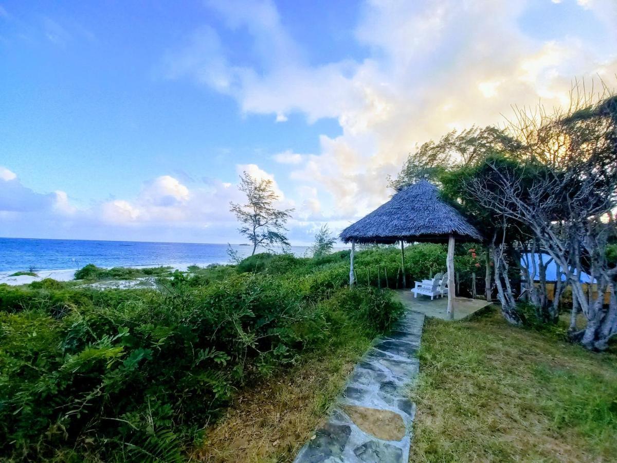 Watamu Beach Cottages B&B Exterior foto